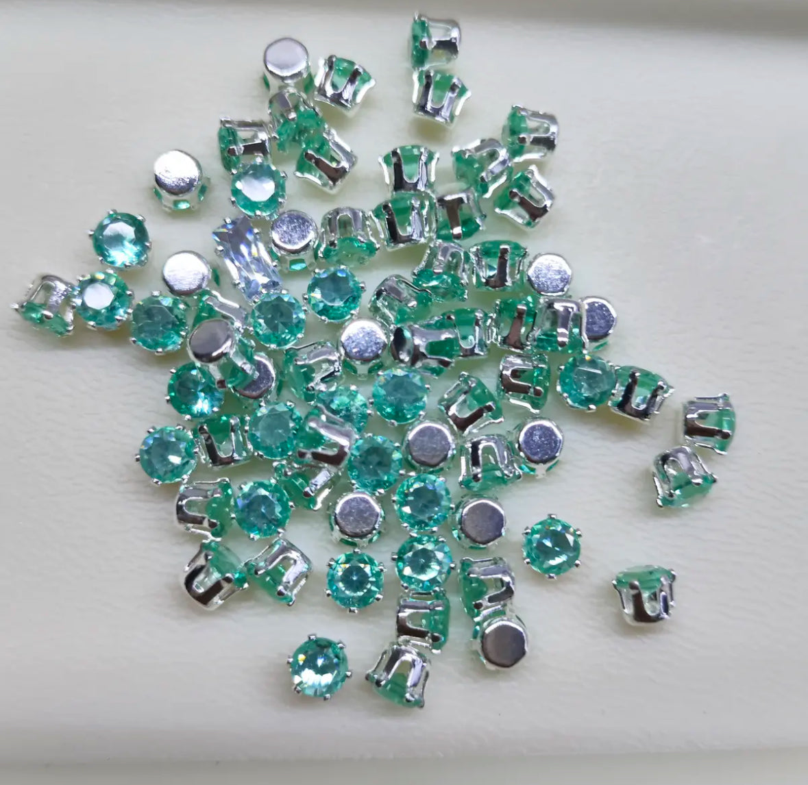【Y 2/3/4/6 Round Zirconia Silver Bottom Claw Diamond 】 Zirconia Loose Bead Color Preserving DIY Handmade Bead Material Bracelet Accessories