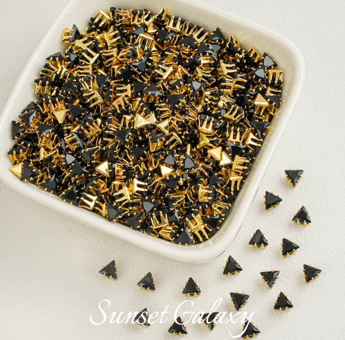 【 SJ 4'5'6mm Triangle 】 18k Multi faceted Zirconia Drill Claw Drill Barrier Bead Handmade DIY Bead Material Bracelet Accessories