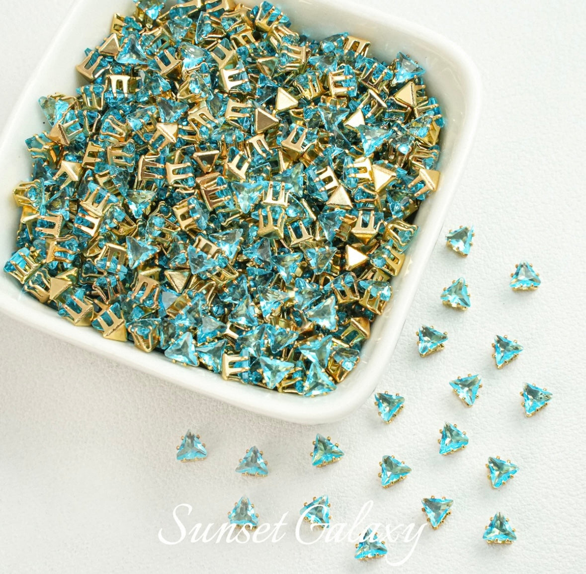 【 SJ 4'5'6mm Triangle 】 18k Multi faceted Zirconia Drill Claw Drill Barrier Bead Handmade DIY Bead Material Bracelet Accessories