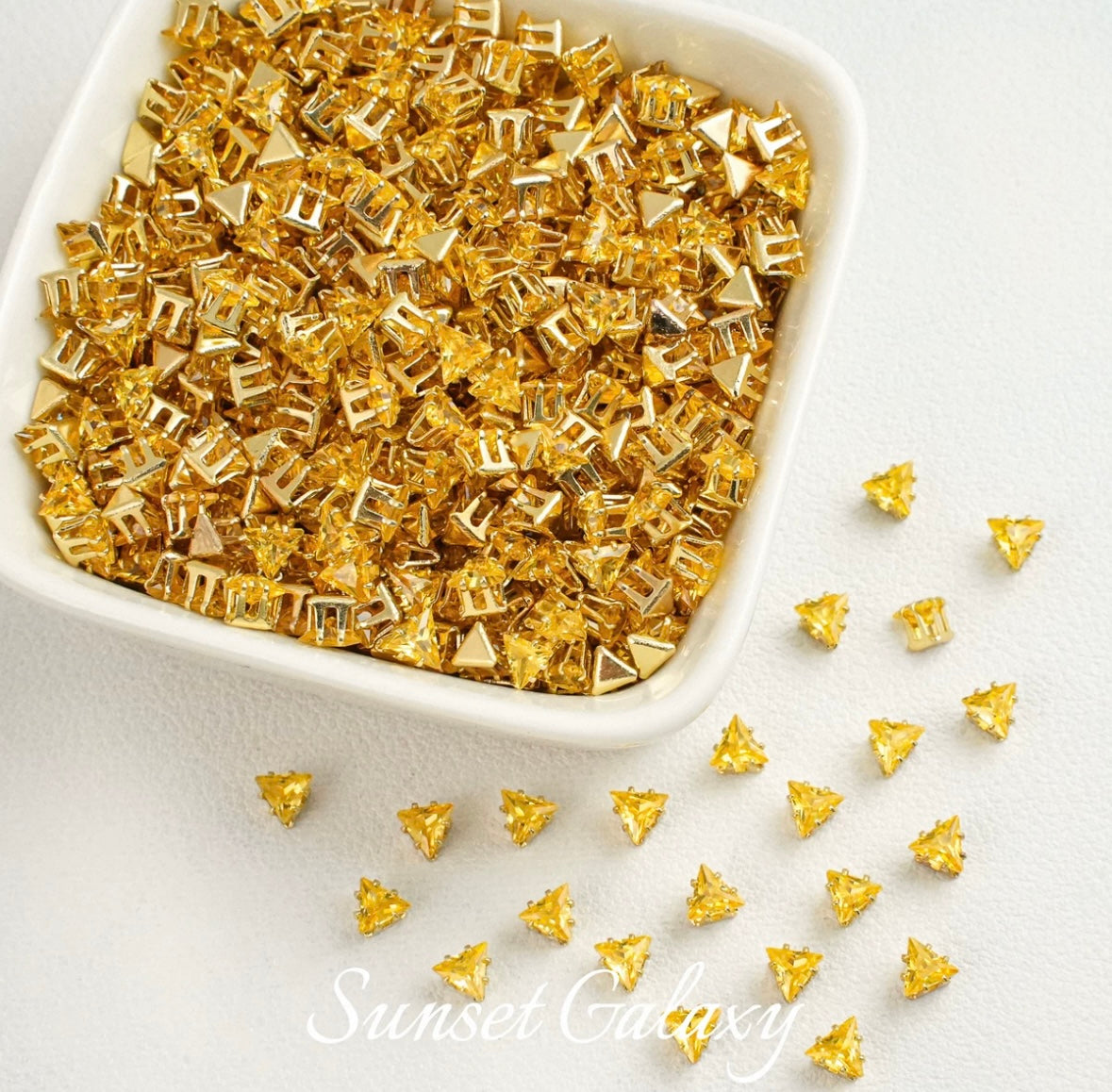 【 SJ 4'5'6mm Triangle 】 18k Multi faceted Zirconia Drill Claw Drill Barrier Bead Handmade DIY Bead Material Bracelet Accessories
