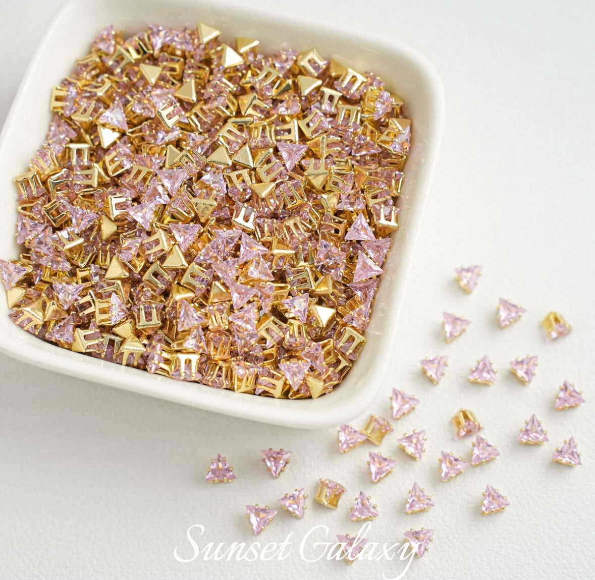 【 SJ 4'5'6mm Triangle 】 18k Multi faceted Zirconia Drill Claw Drill Barrier Bead Handmade DIY Bead Material Bracelet Accessories