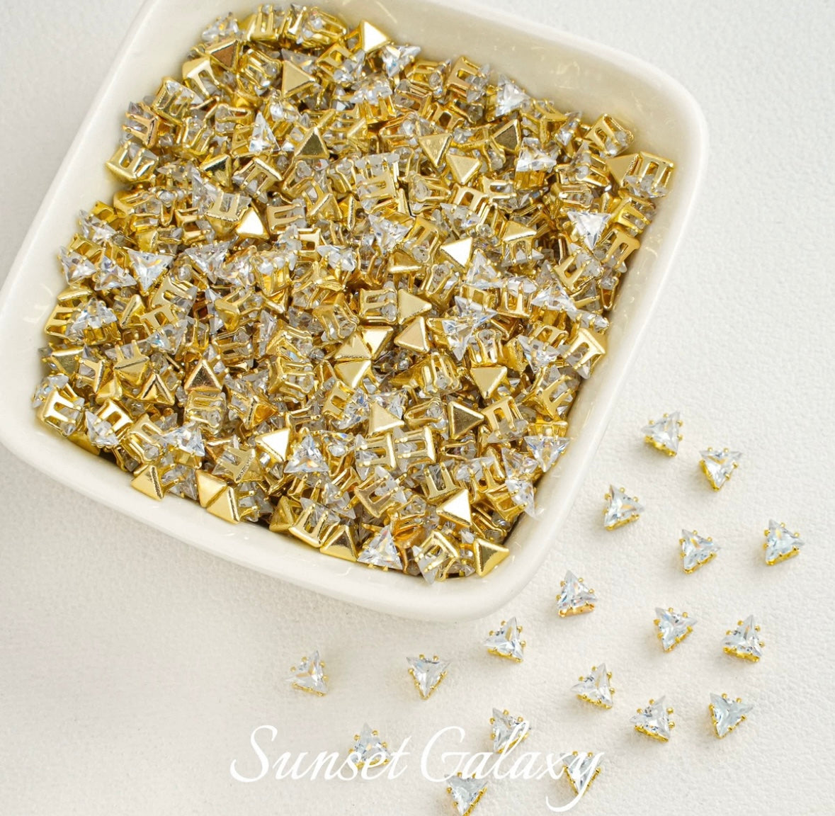【 SJ 4'5'6mm Triangle 】 18k Multi faceted Zirconia Drill Claw Drill Barrier Bead Handmade DIY Bead Material Bracelet Accessories