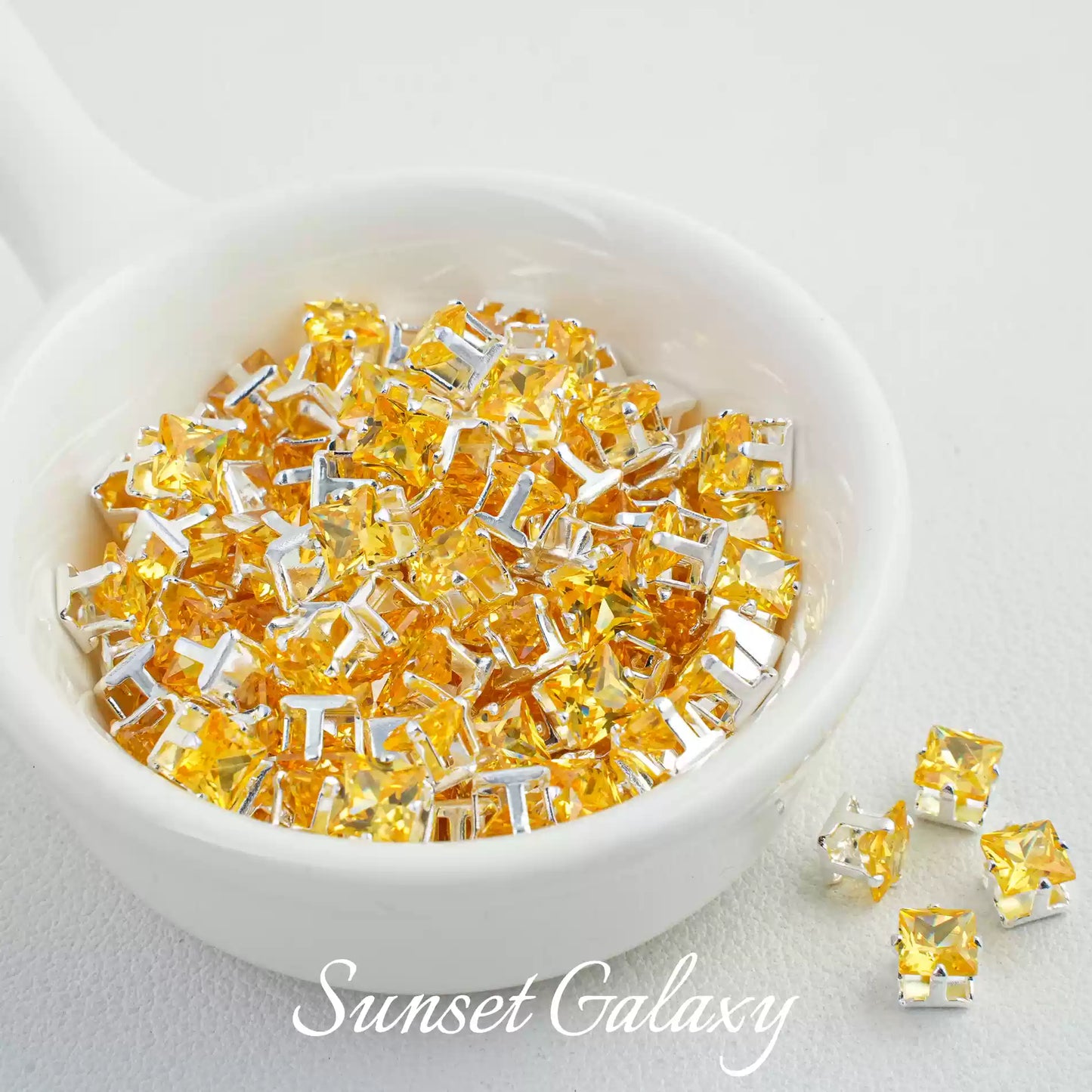 【 Card 5 Square 】 Silver Bottom Zircon Claw Diamond Gold Plated Beads Handmade DIY Bracelet Clothing Bead Accessories Material