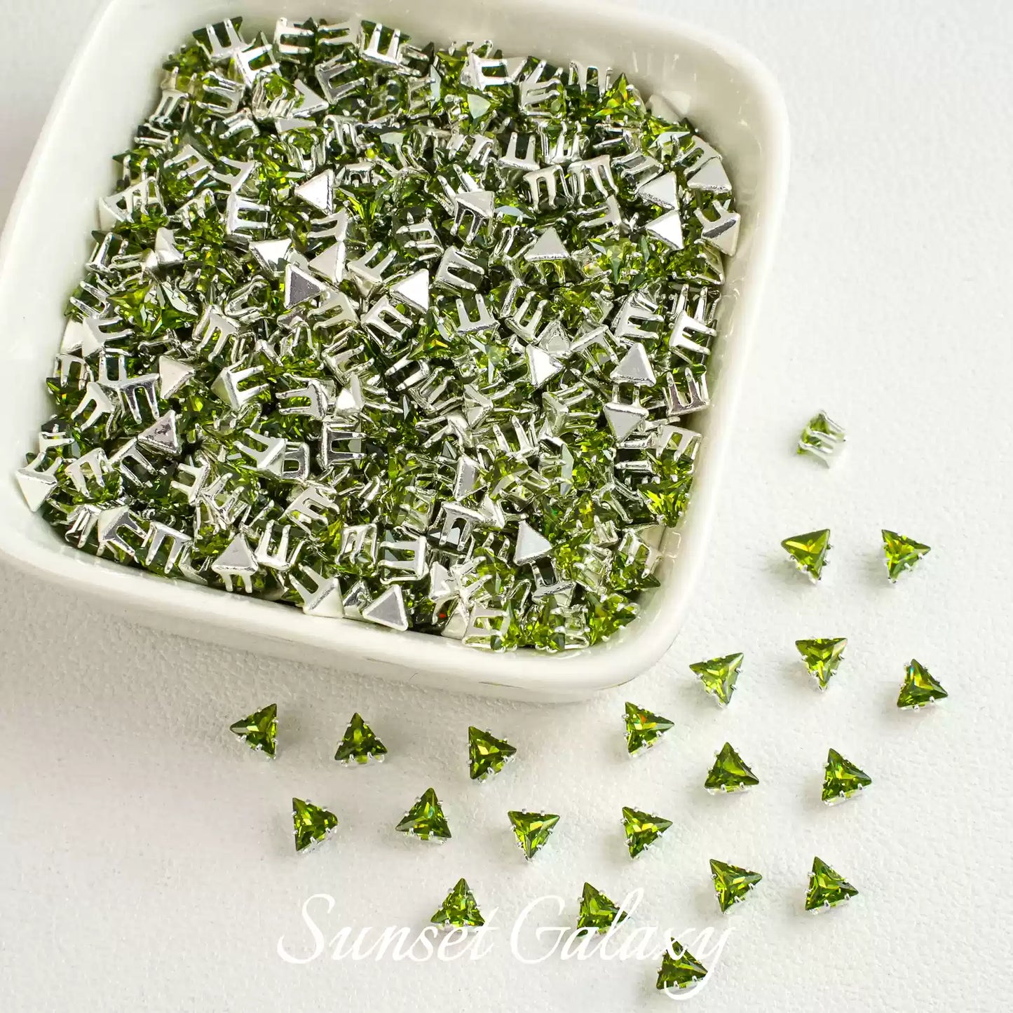 【 SJ 4'5'6mm Triangle 】 18k Multi faceted Zirconia Drill Claw Drill Barrier Bead Handmade DIY Bead Material Bracelet Accessories