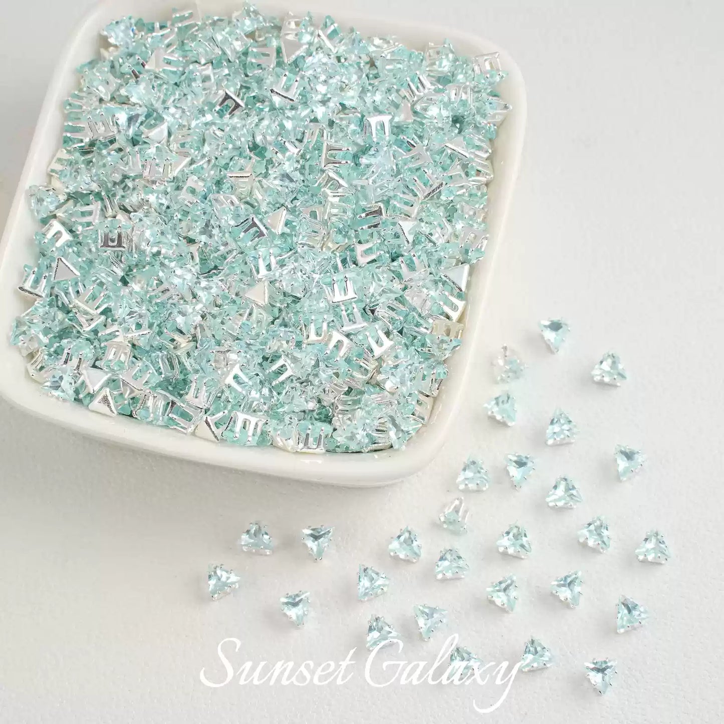 【 SJ 4'5'6mm Triangle 】 18k Multi faceted Zirconia Drill Claw Drill Barrier Bead Handmade DIY Bead Material Bracelet Accessories
