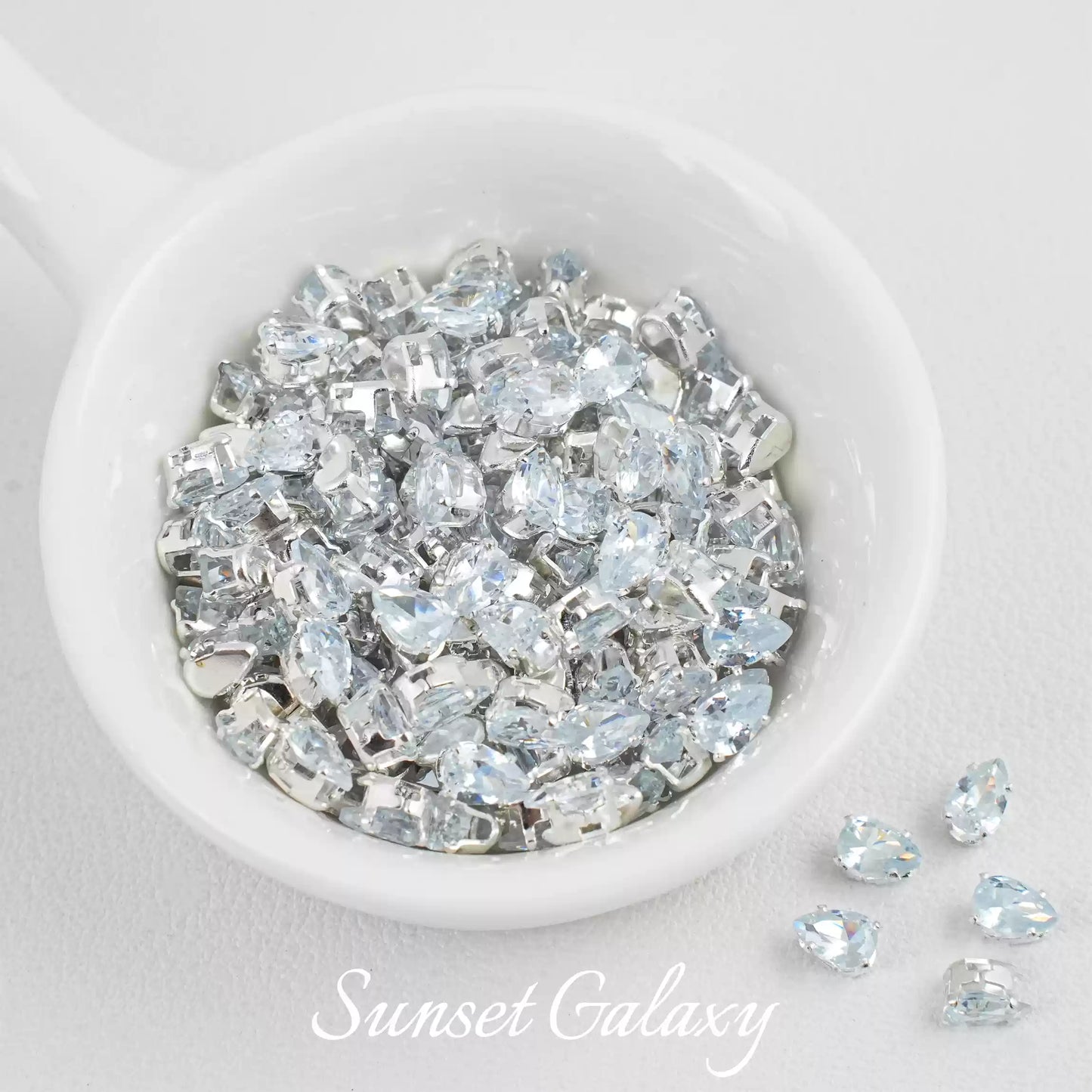 【 Water Drop Silver Bottom 4× 6 】 Color Preserved Zircon Claw Diamond Beads Handmade DIY Bracelet Necklace Beads Clothing Material Accessories