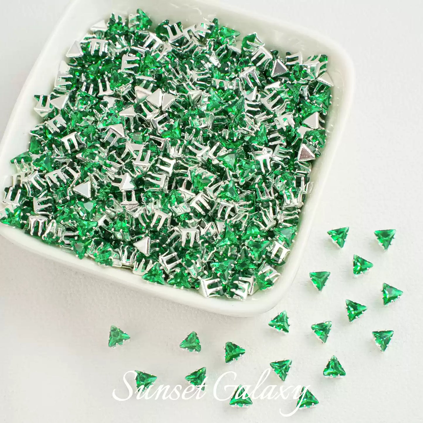 【 SJ 4'5'6mm Triangle 】 18k Multi faceted Zirconia Drill Claw Drill Barrier Bead Handmade DIY Bead Material Bracelet Accessories