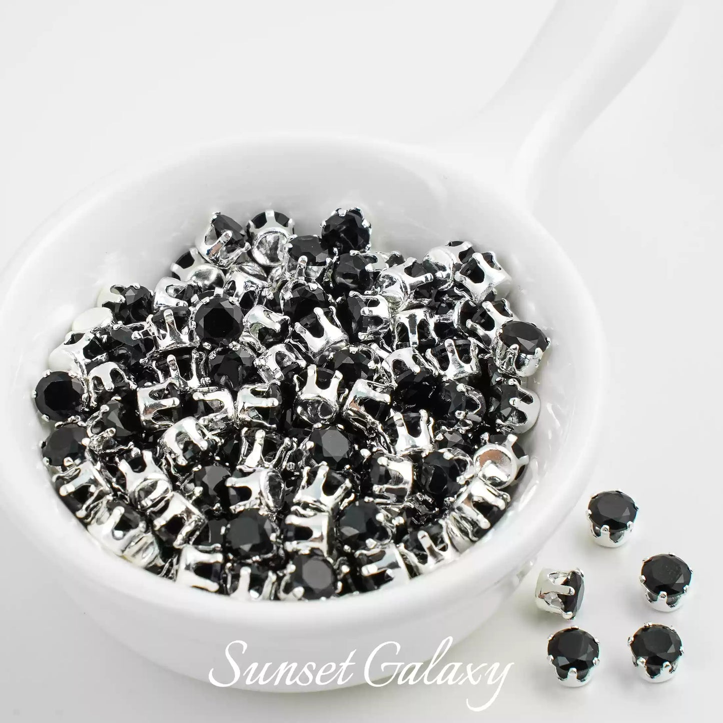 【 Card 5 Round Zirconia Silver Bottom Claw Diamond 】 Zirconia Silver Plated Bead Handmade DIY Material Bracelet Necklace Jewelry Accessories